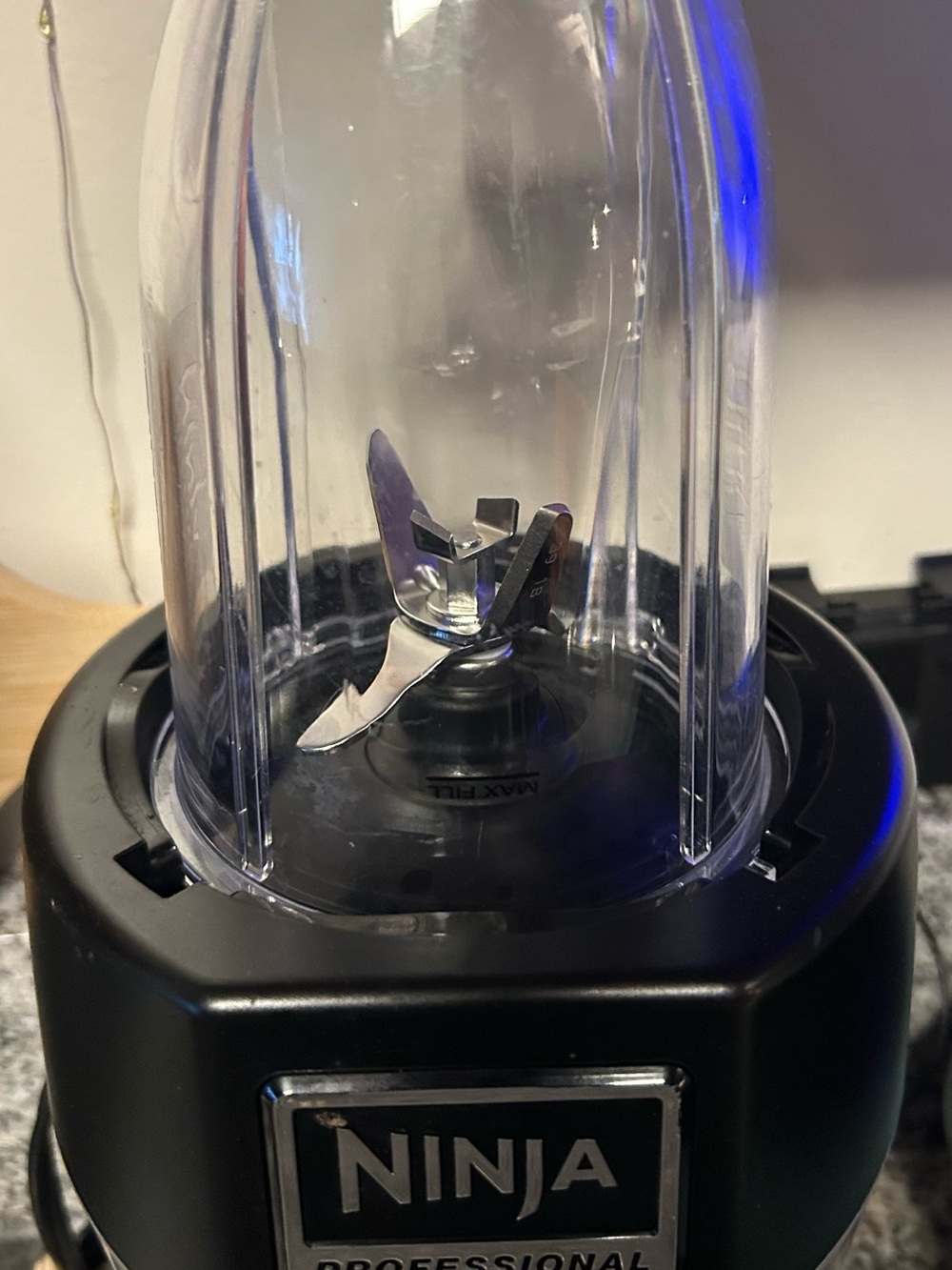 Ninja 900 Watts Pro Compact single cup blender- Black and Silver